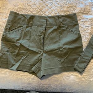WHBM 4” shorts